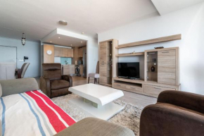 Horizon Bay 1502